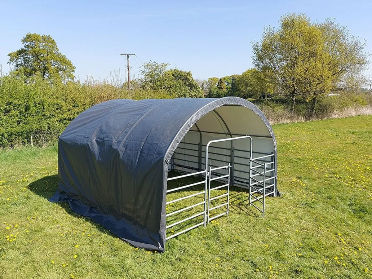 Heavy Duty Small Livestock Field Shelter 305gsm - Image 2
