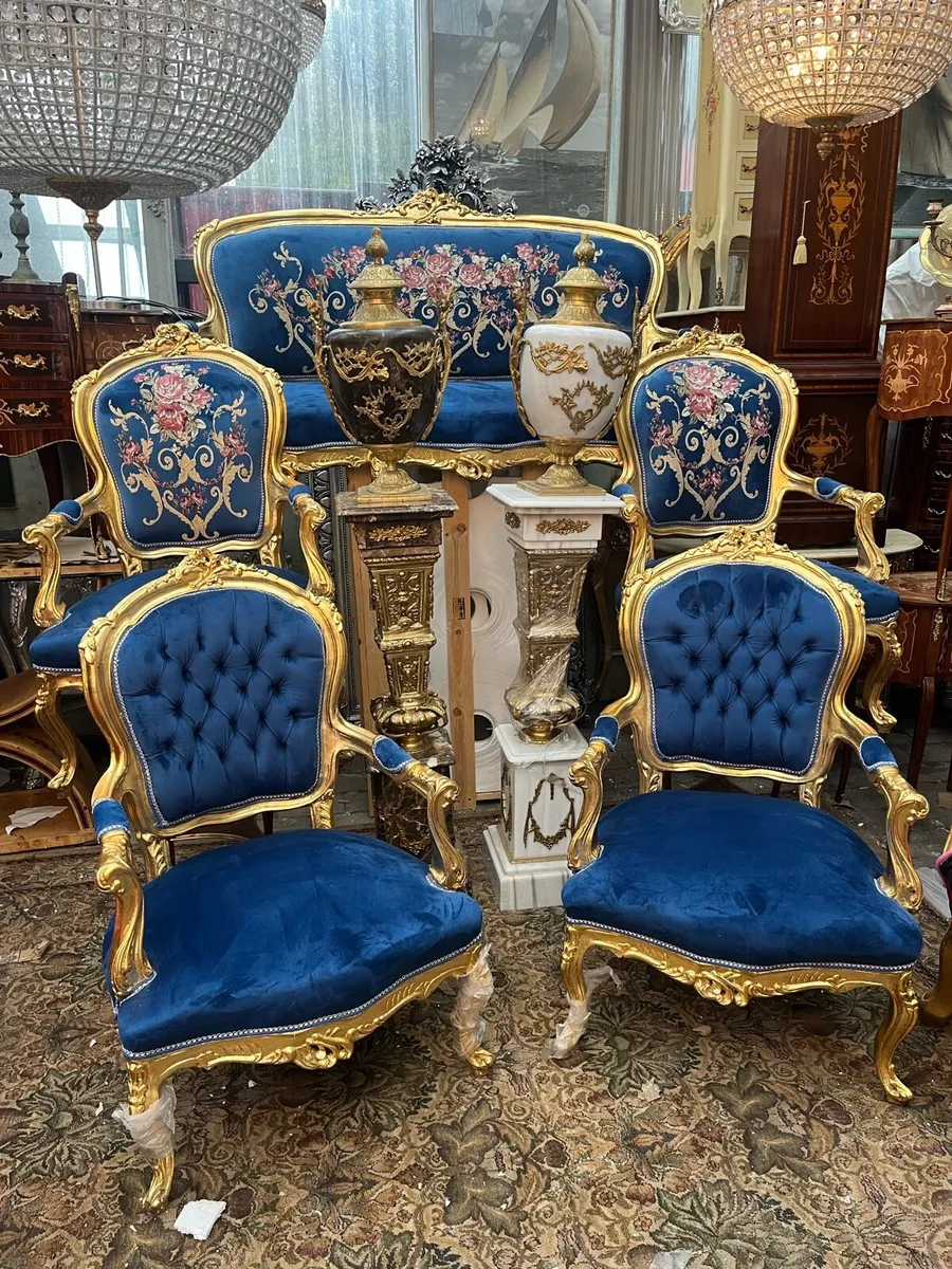 Terence Clifford Antiques - Image 1