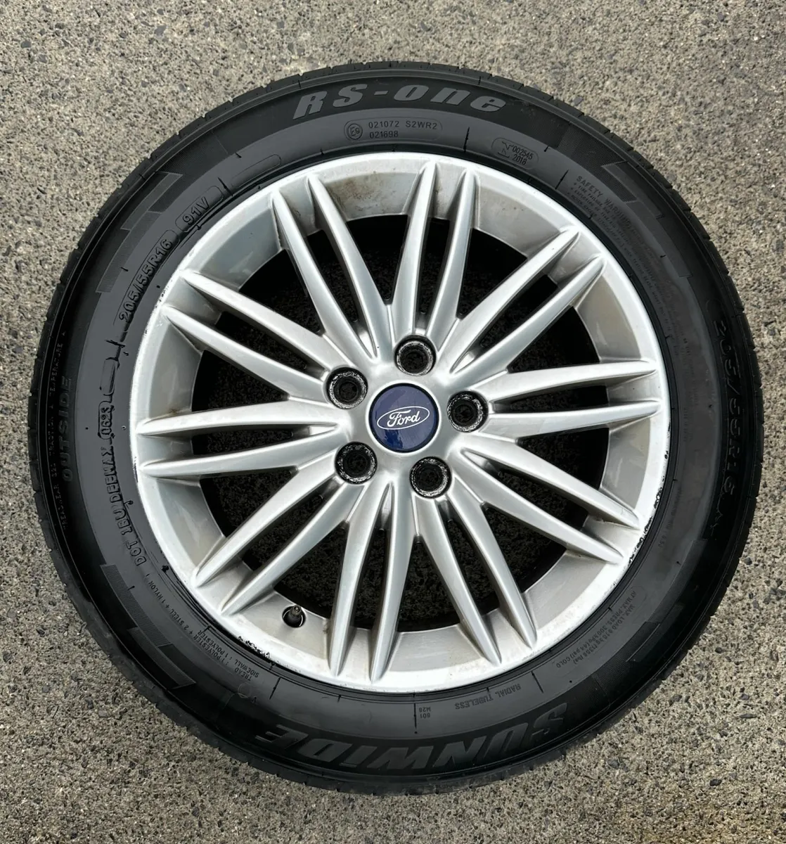 FORD 16" GENUINE ALLOY WHEELS - Image 1