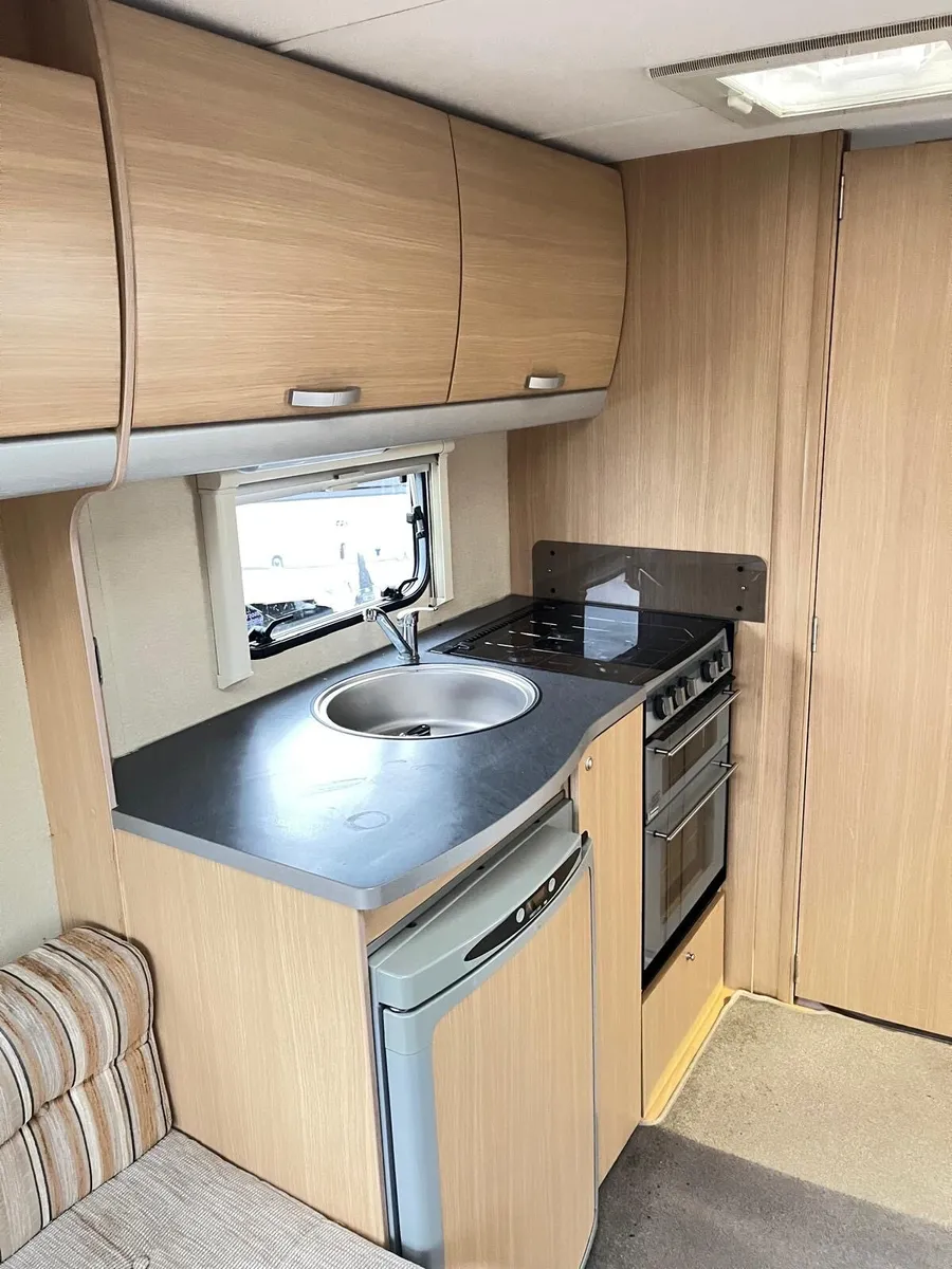 ✨STUNNING SPRITE SPORT-STYLE 2 BERTH✨ - Image 4