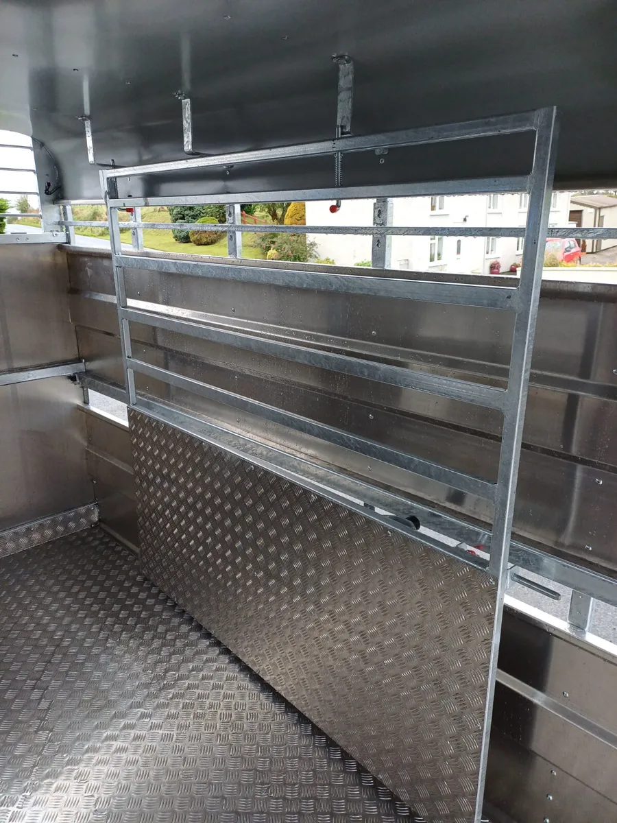 New M-Tec Cattle Trailer - Image 2