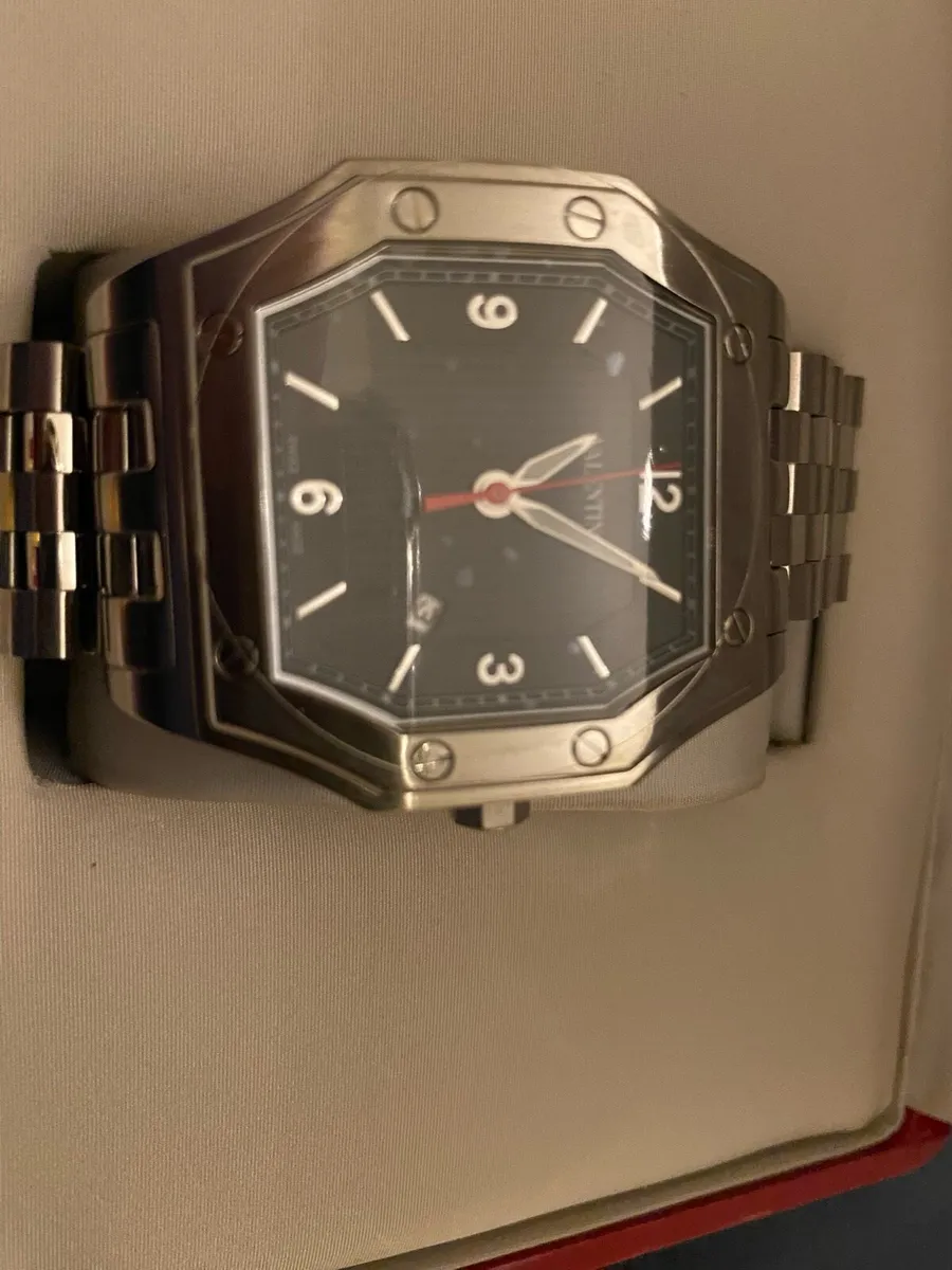 Valentino watch Brand new - Image 2