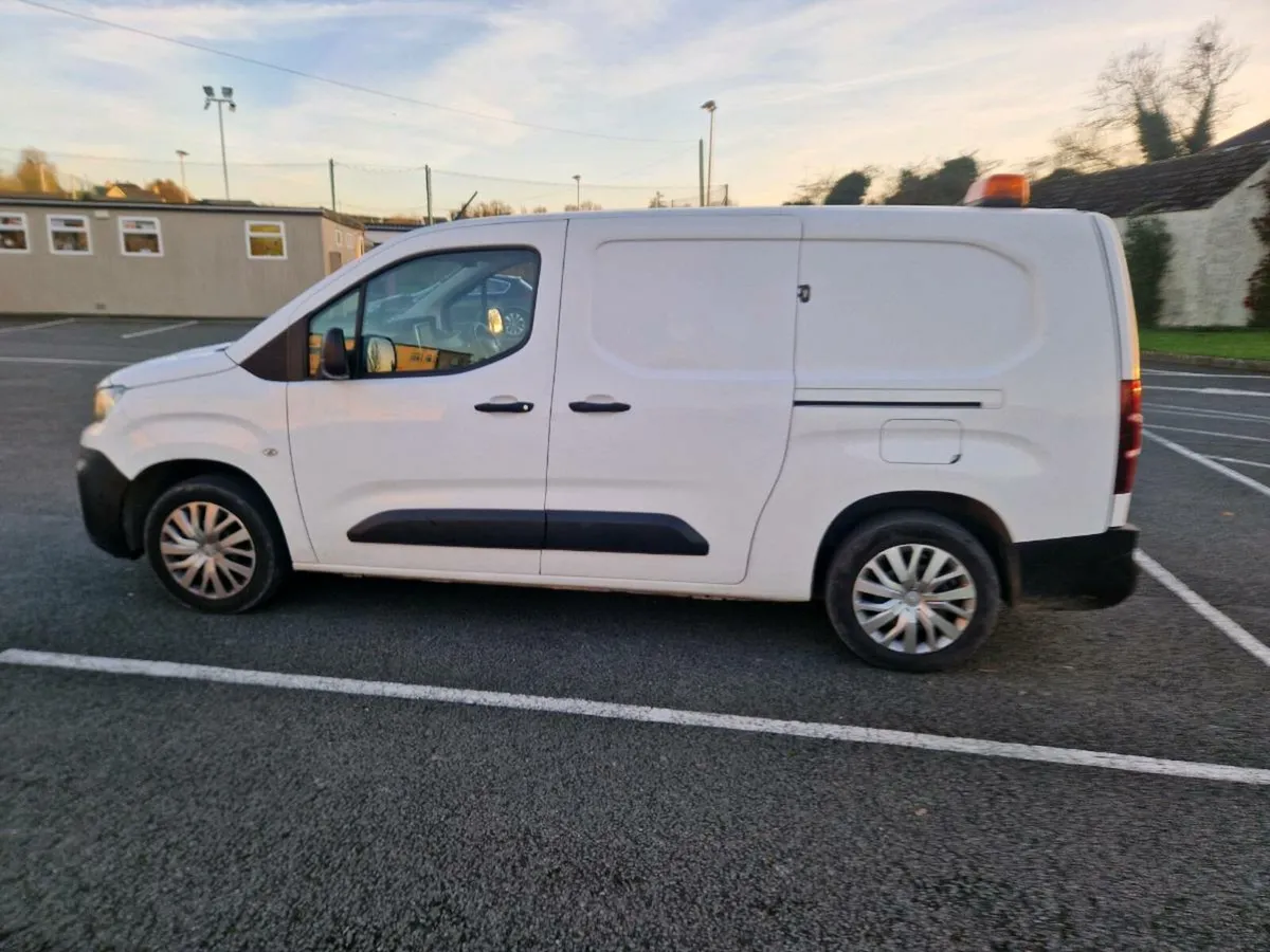 Peugeot partner  2020 - Image 4