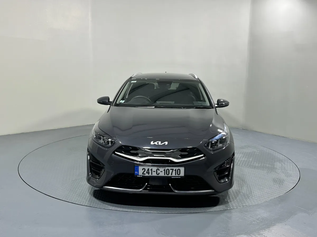 Kia Ceed Sportswagon PHEV 241 (2024) - Image 3