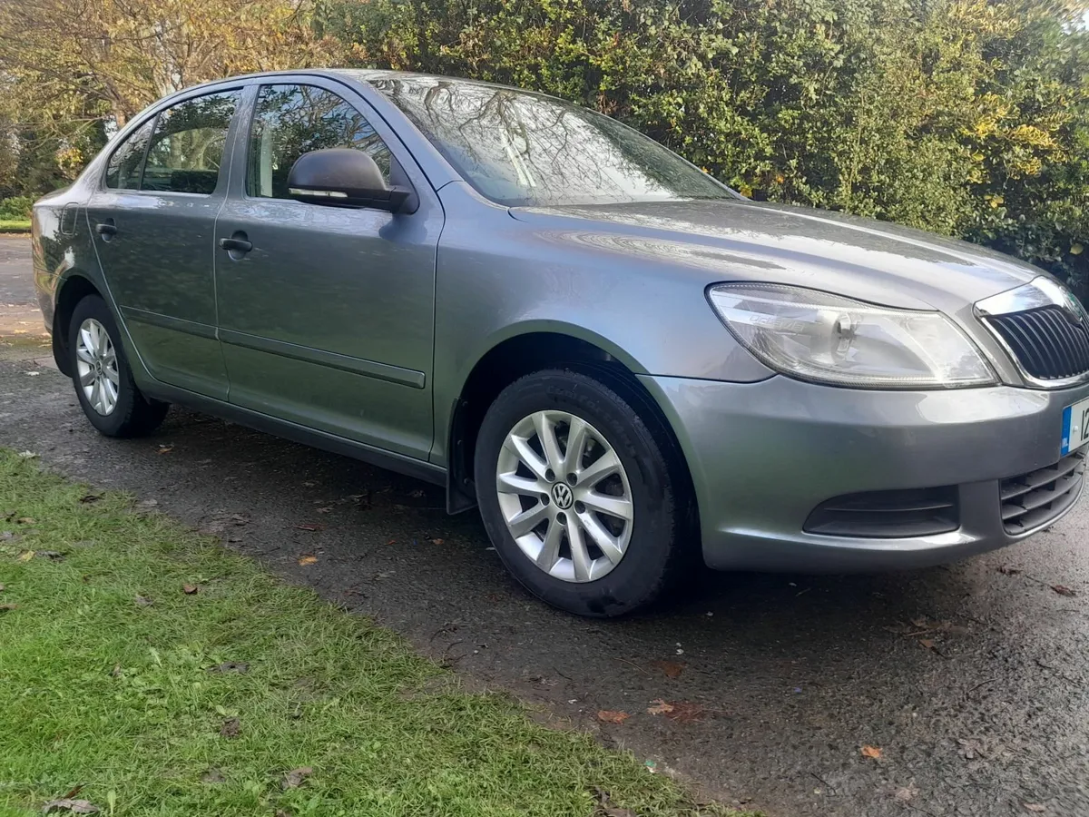 Skoda Octavia 2012 1.6TDI Long NCT,Low Mge, T/B do - Image 1