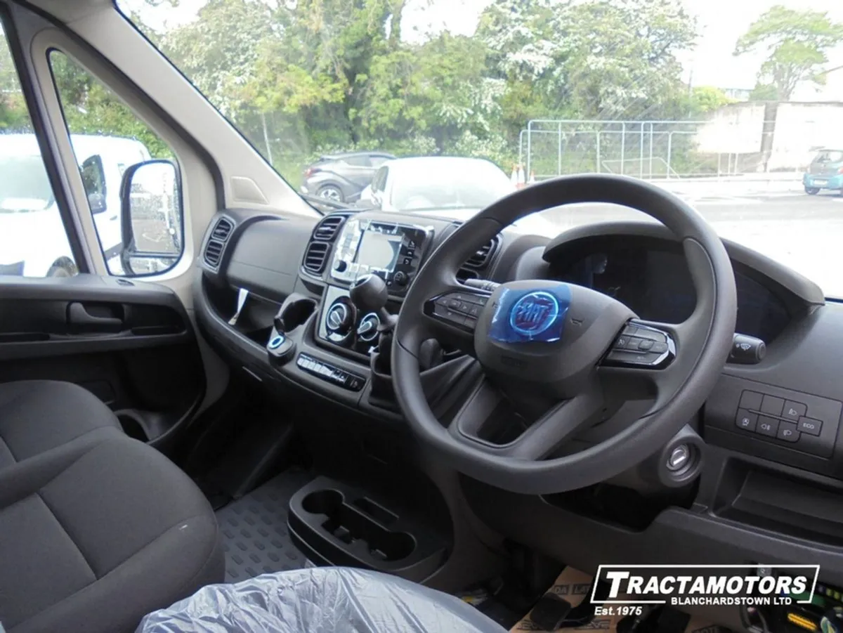 Fiat Ducato 35 L3h2 2.2 140HP 3 Seat - Image 2