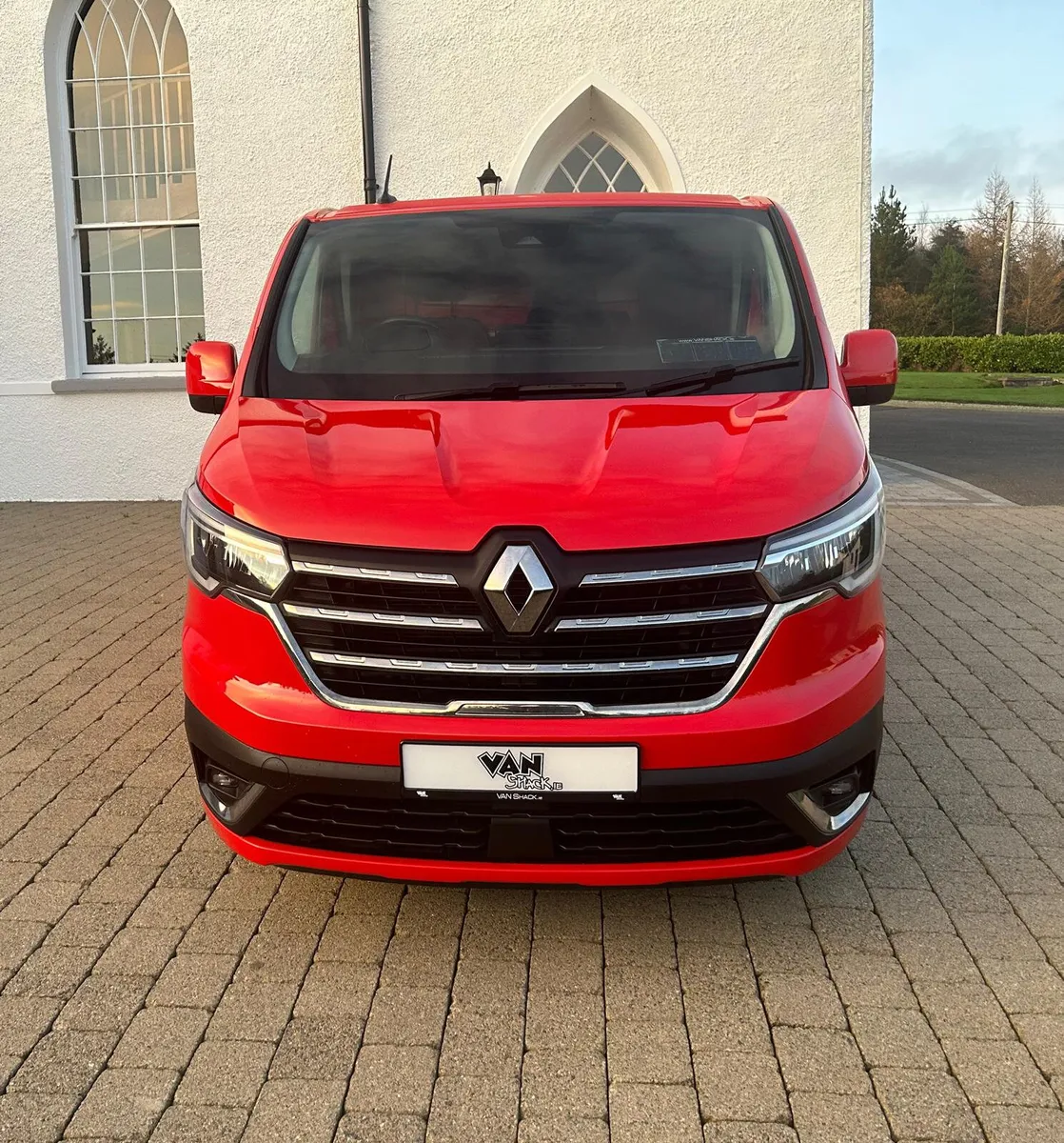 2022 Renault Trafic Sport+ 150bhp  Lwb 2.0 150bhp - Image 3