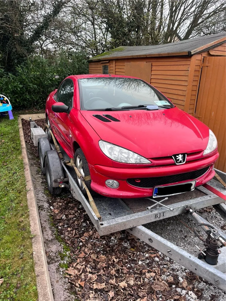 Peugeot 206cc breaking - Image 1