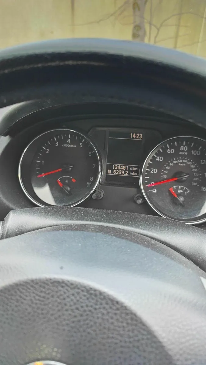 Nissan Qashqai 2011 Petrol - Image 2
