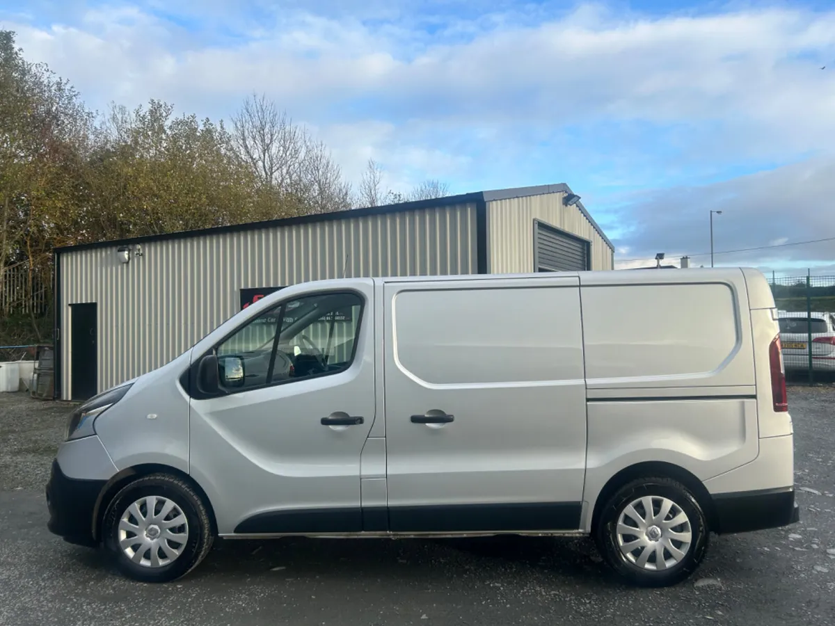 2021 RENAULT TRAFFIC 28 2.0DCI 145BHP NO VAT VRTD - Image 4