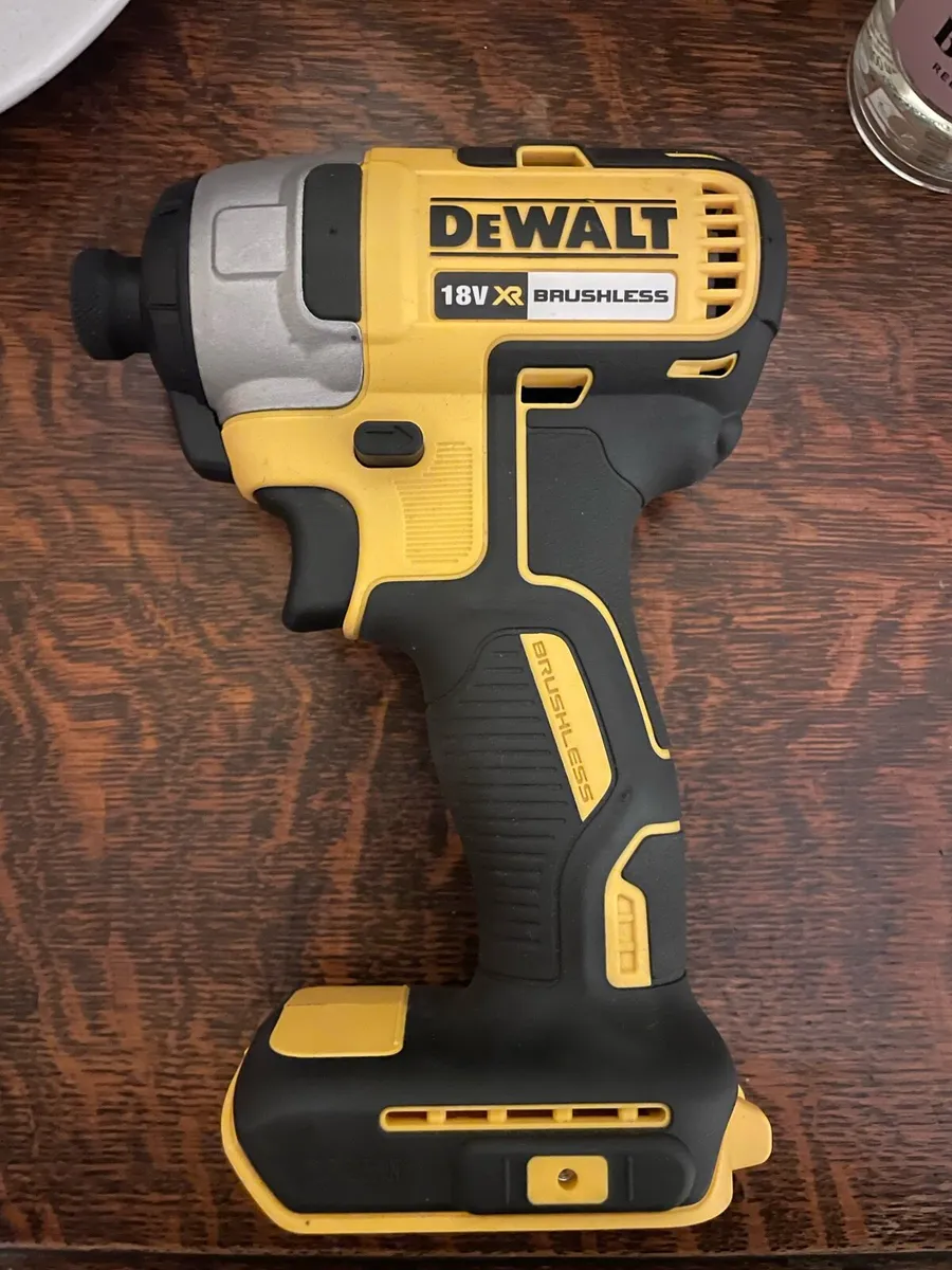 787 dewalt sale