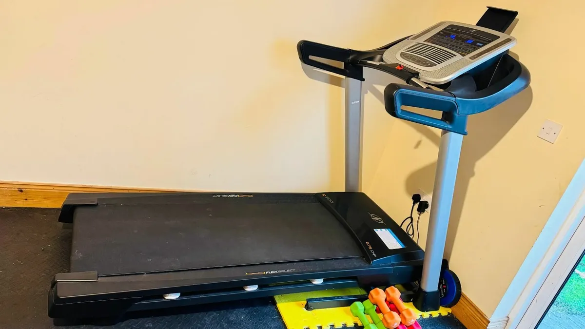 Nordictrack c700 treadmill for sale sales