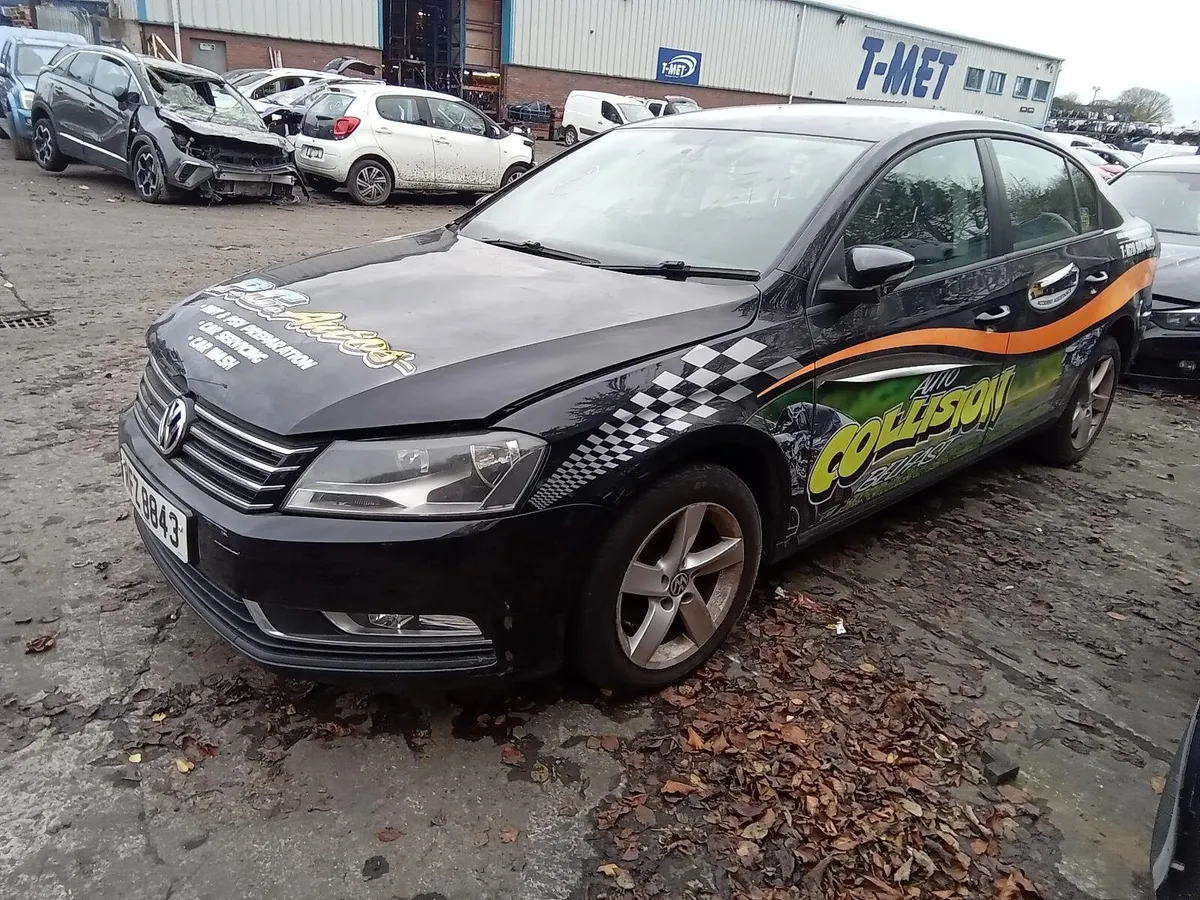 2013 VOLKSWAGEN PASSAT BREAKING FOR PARTS - Image 2