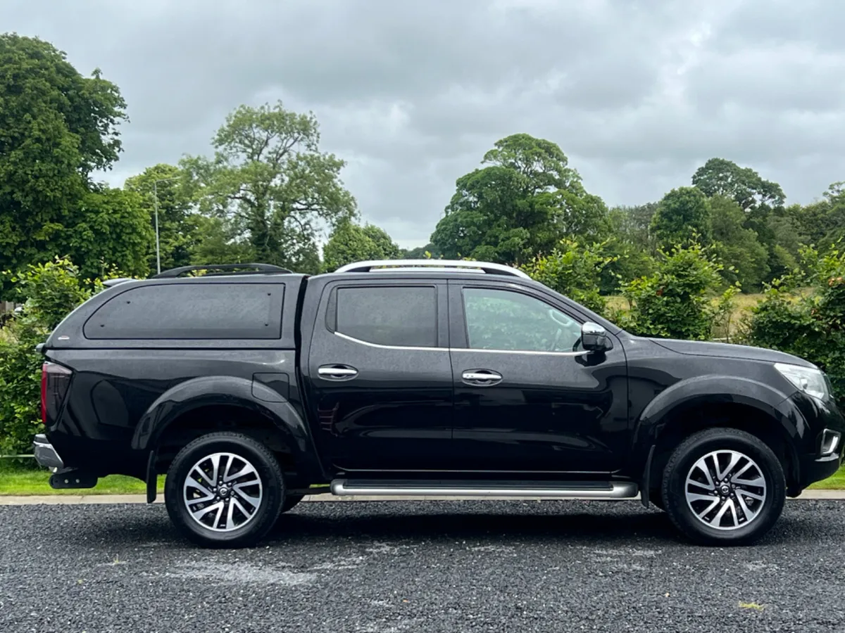 2017 NISSAN NAVARA 2.3 DCI TEKNA 5 SEAT N1 CREWCAB - Image 4