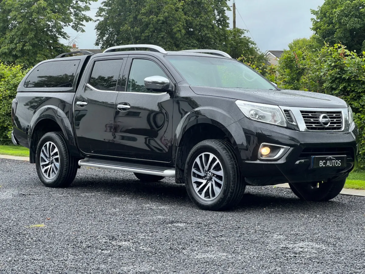 2017 NISSAN NAVARA 2.3 DCI TEKNA 5 SEAT N1 CREWCAB - Image 2