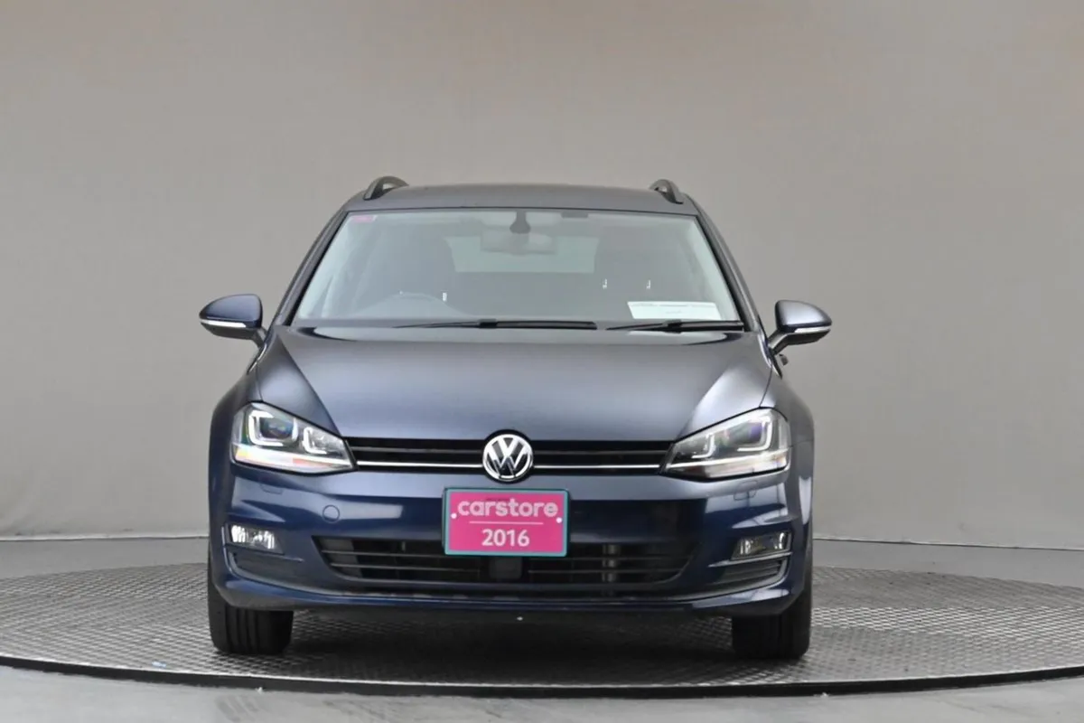 Volkswagen Golf 1.2 TSI DSG Variant  reverse Came - Image 2