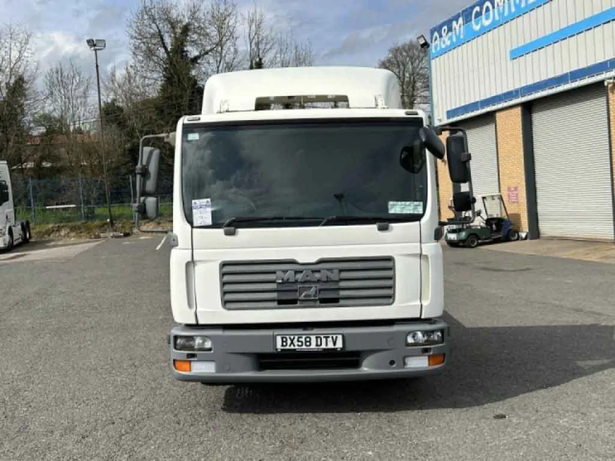 2008 (58) MAN TGL 7.150 BEAVERTAIL 7.5TON - Image 2