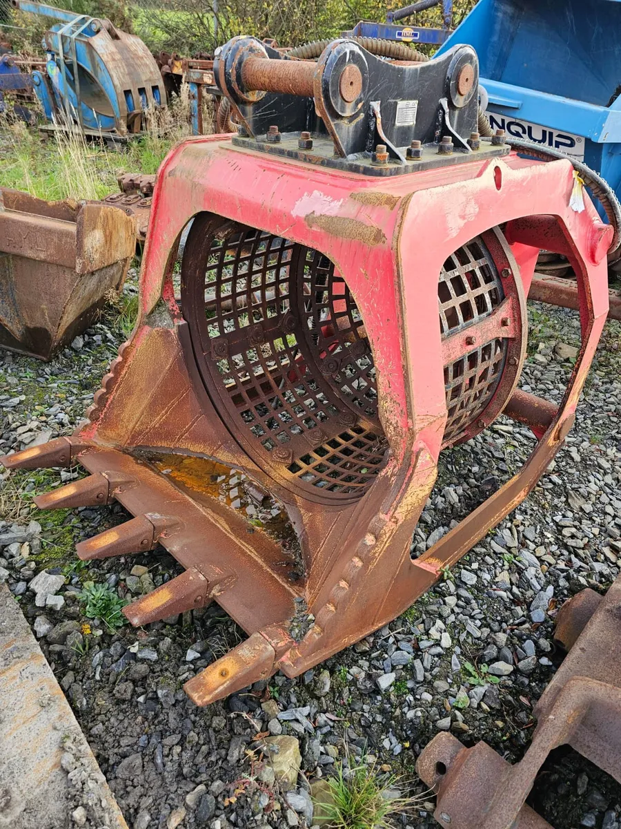 EX-HIRE ROTARY SCREENING BUCKET - Image 1