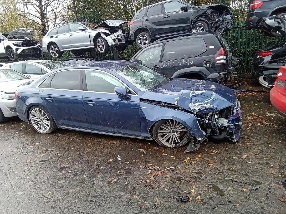 2017 AUDI A4 BREAKING FOR PARTS - Image 4