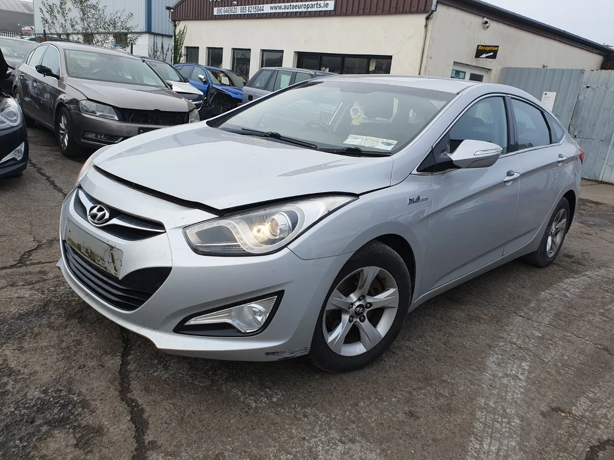 12 HYUNDAI I40  1.7 CRDI FOR BREAKING - Image 1