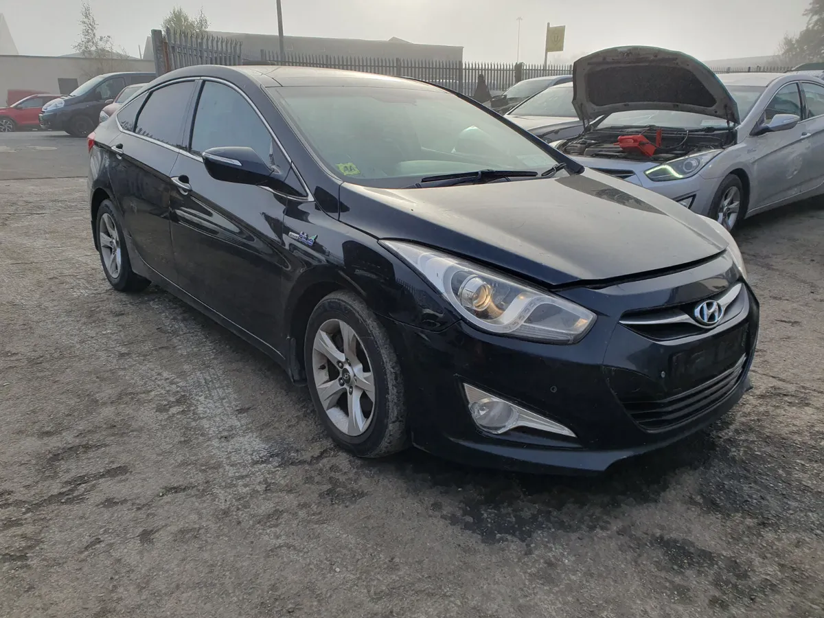 13 HYUNDAI I40  1.7 CRDI FOR BREAKING - Image 2