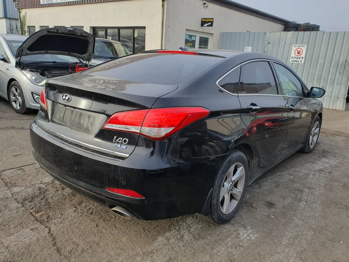 13 HYUNDAI I40  1.7 CRDI FOR BREAKING - Image 3