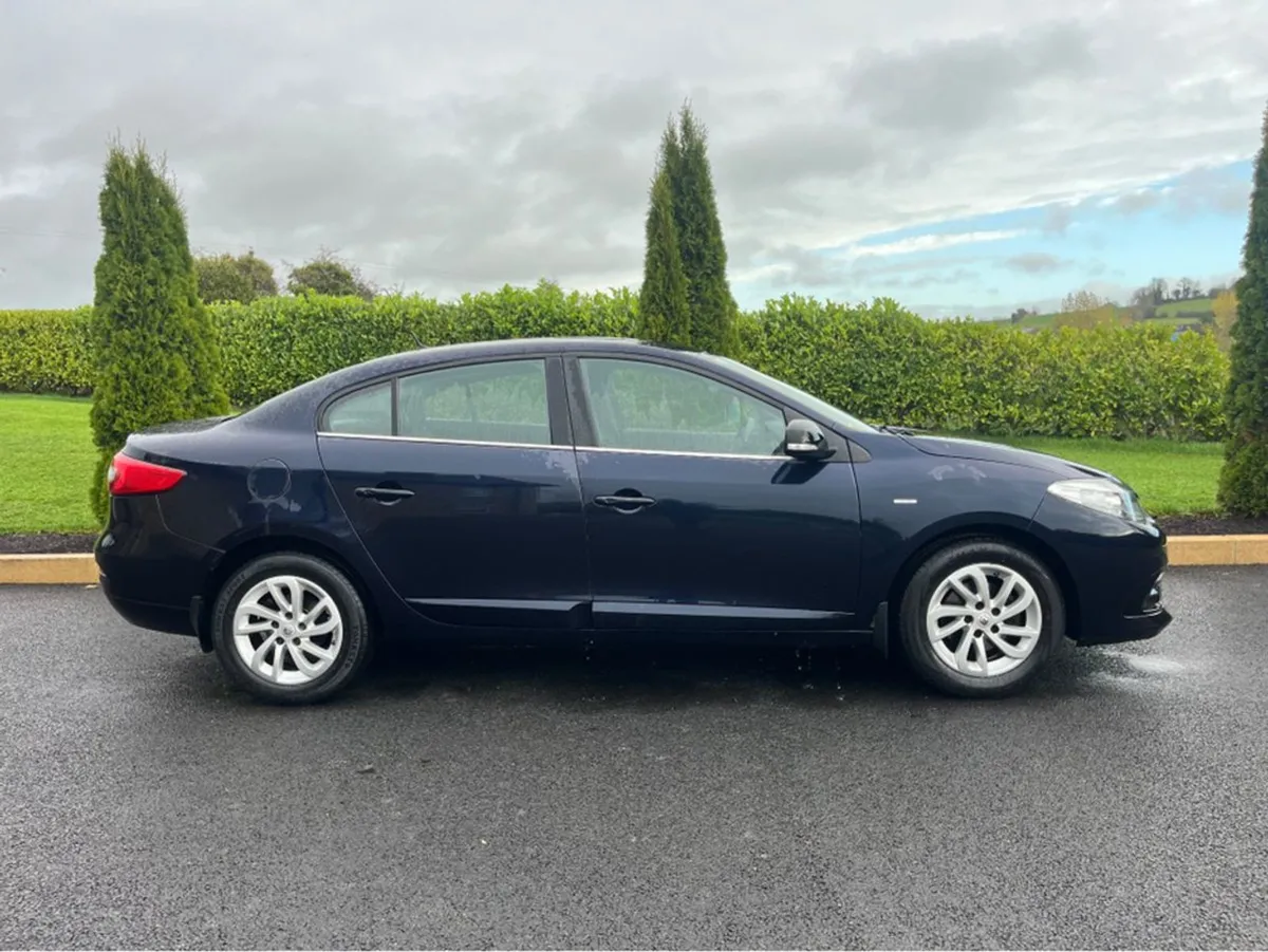 Renault Fluence Limited Edition 1.5 DCI 95 201 4DR - Image 2