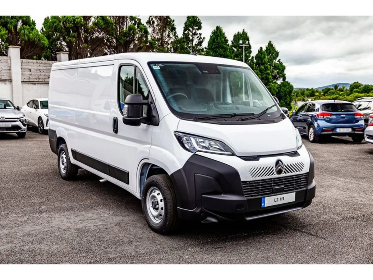 Citroen Relay 33 L2h1 2.2 Diesel 120HP - Reversin - Image 1