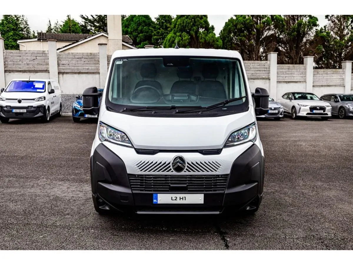 Citroen Relay 33 L2h1 2.2 Diesel 120HP - Reversin - Image 2