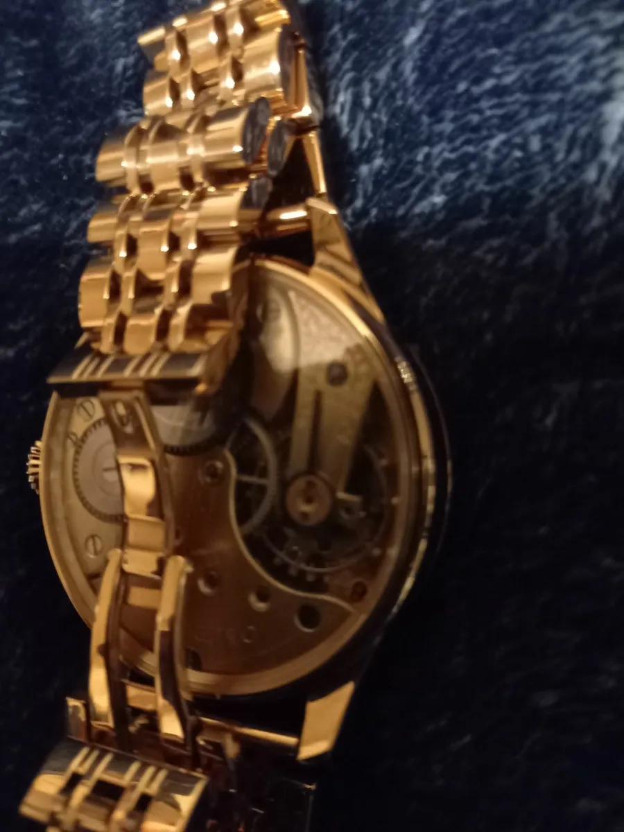 Men, and women's watches - Image 4