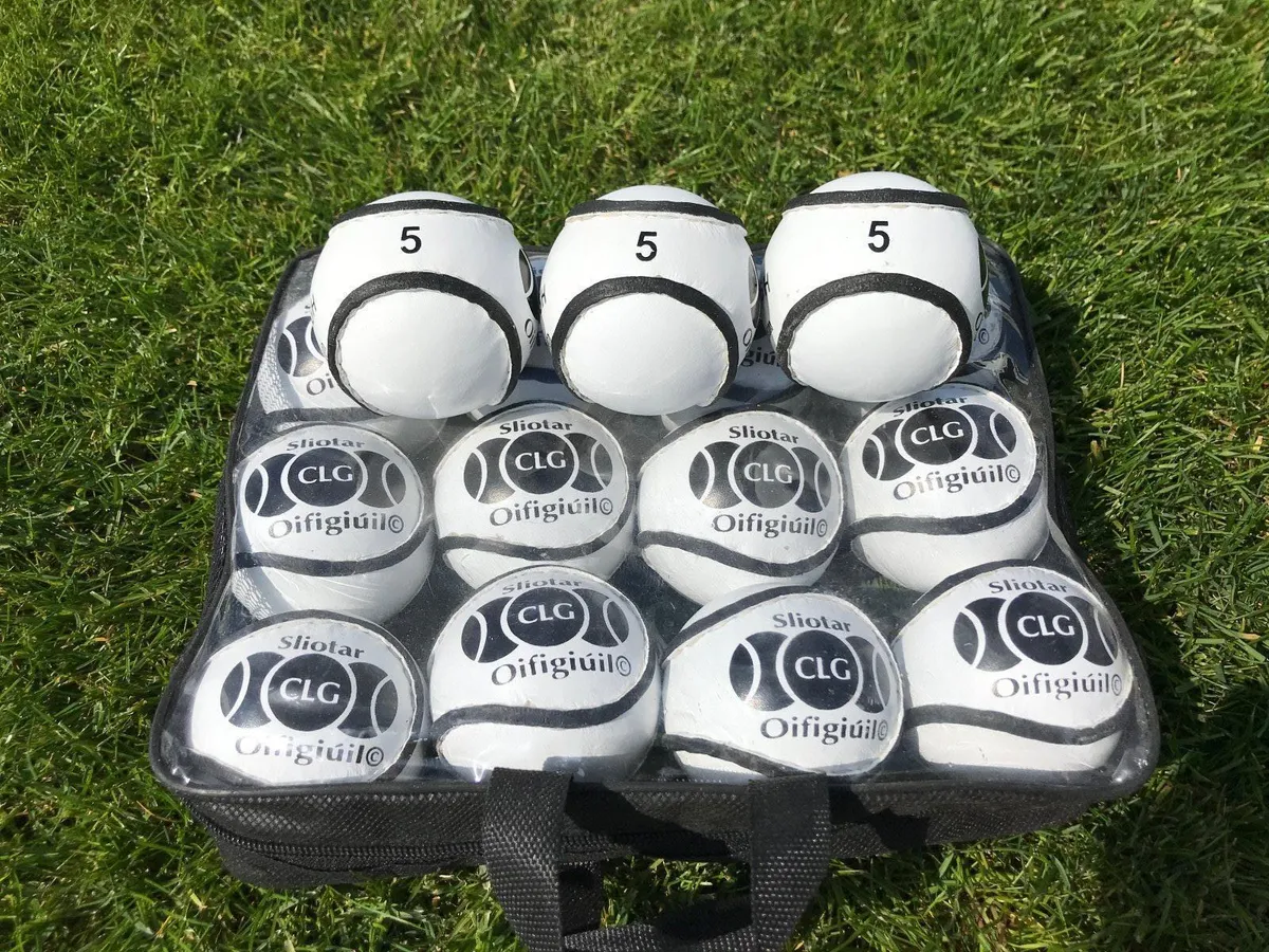 Sliotars Size 5 White/Hurley/Hurling/ Sale - Image 4