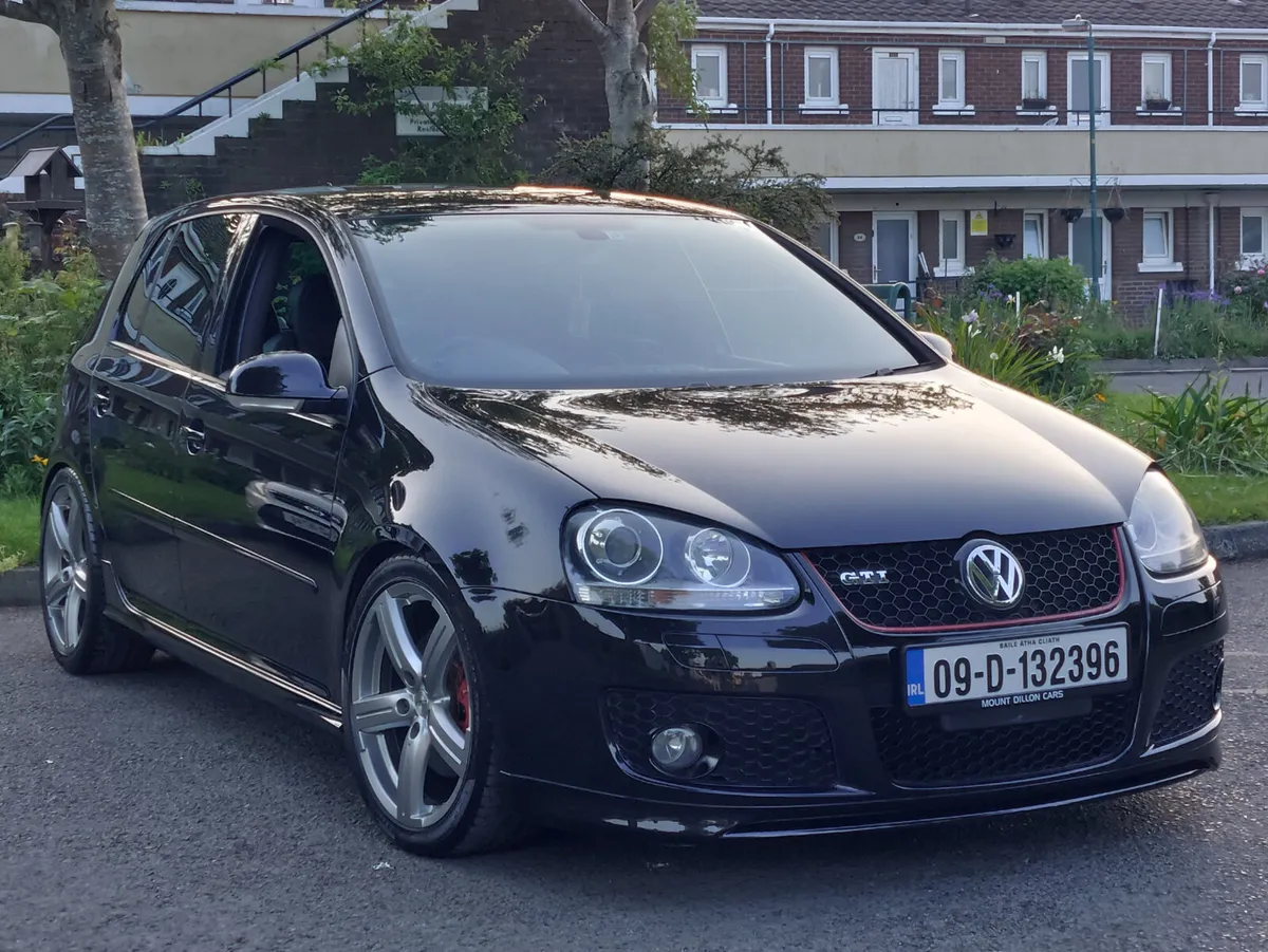 Volkswagen Golf Pirelli Edition *PRISTINE* 2009 - Image 2