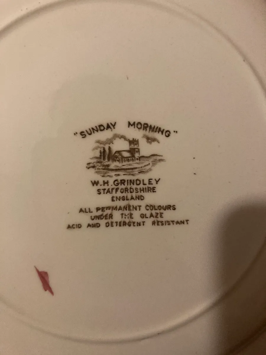 Dinner set Sunday morning w grindley free postage - Image 2