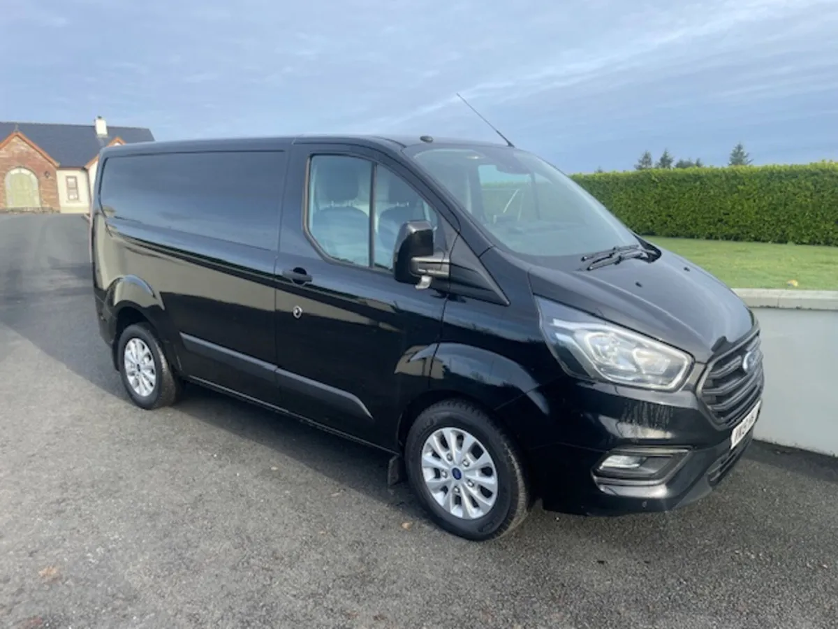 Ford Transit Custom 130ps ** 215 VRT ** - Image 1