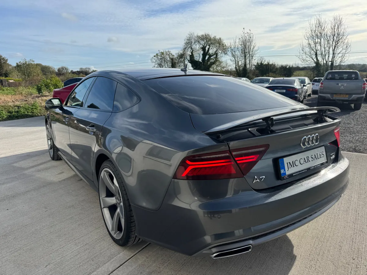 STUNNING AUDI A7 BLACK ED STYLING - Image 4