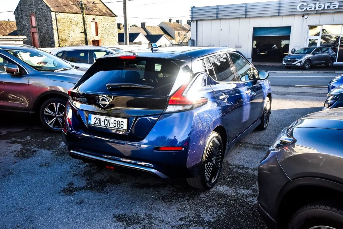 Nissan Leaf SVE Tekna. Only 31kms - Image 4
