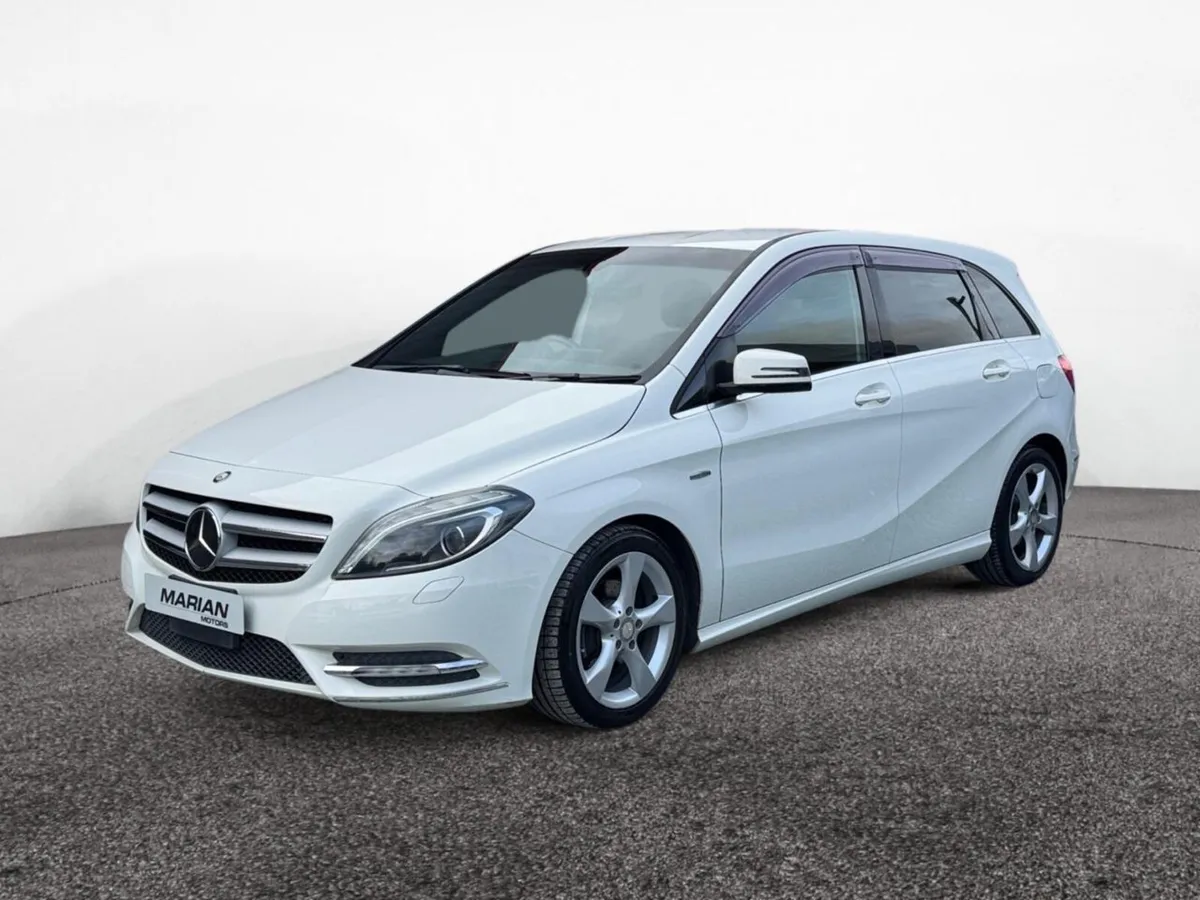 Mercedes B180 Automatic  (54) - Image 3