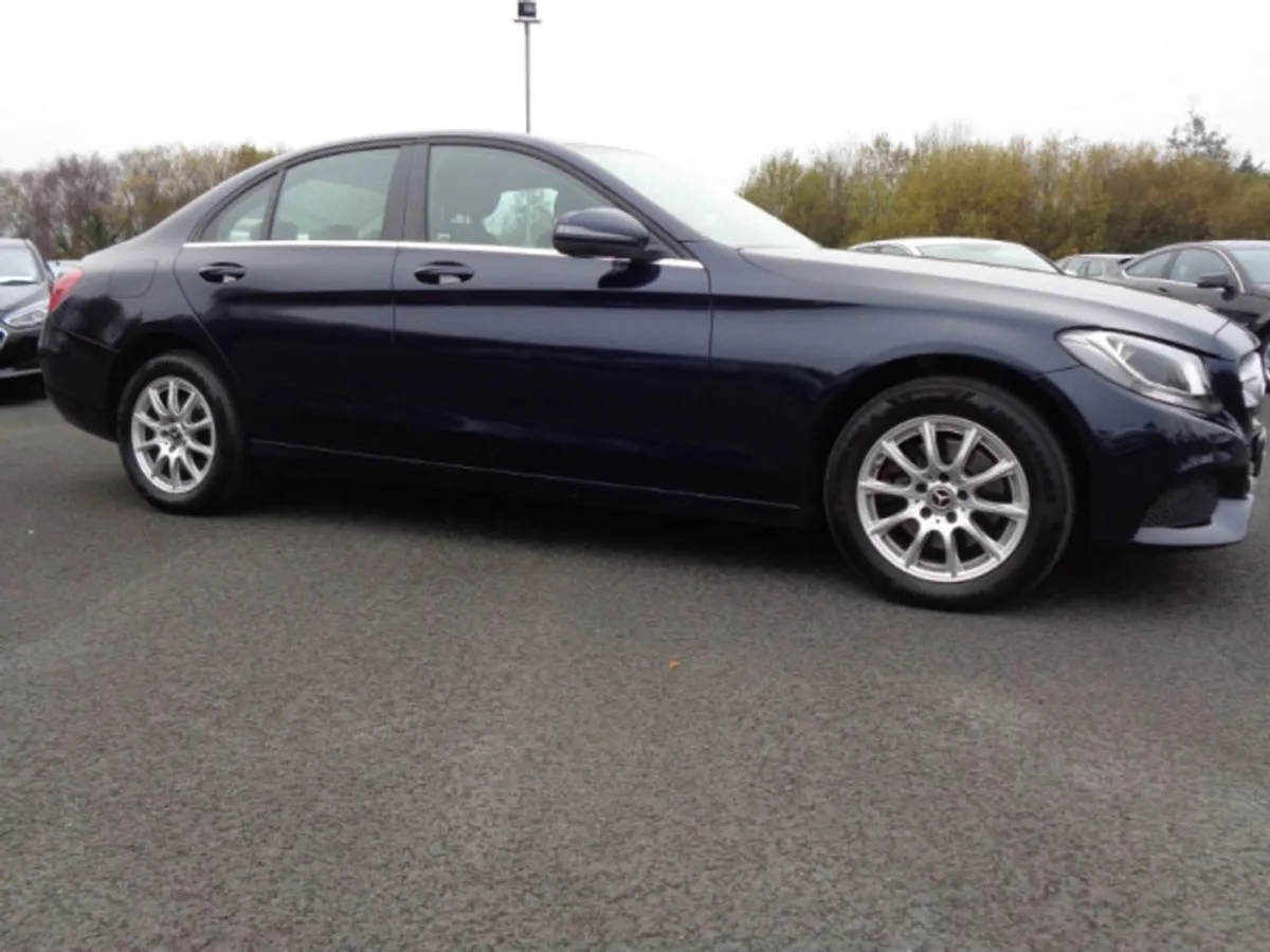 Mercedes-Benz C-Class C200 SE 4DR Petrol - Image 3