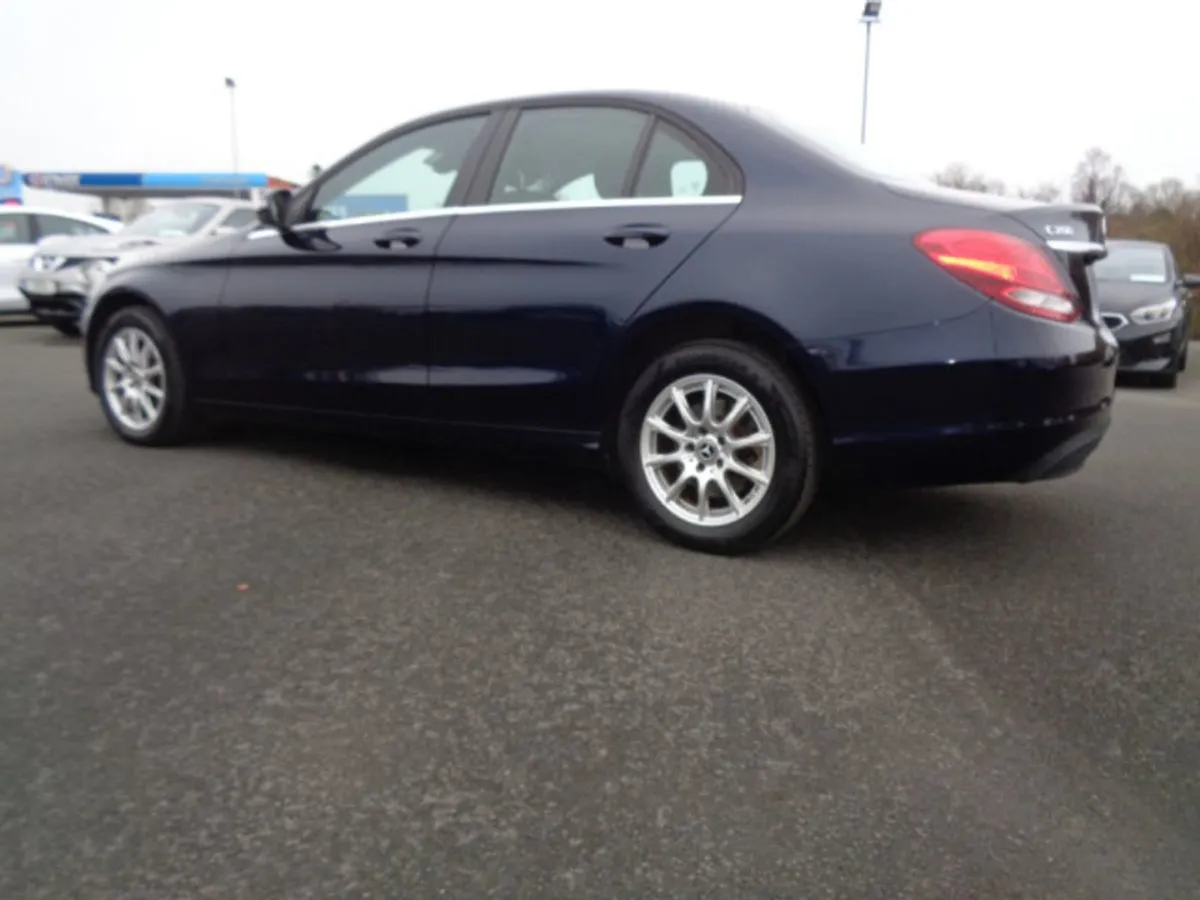 Mercedes-Benz C-Class C200 SE 4DR Petrol - Image 4