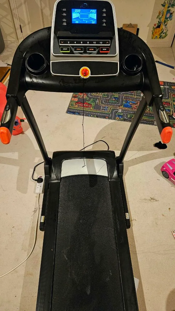 Treadmill - Image 1