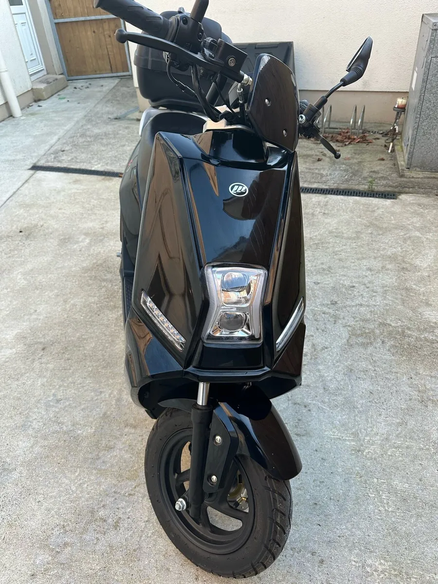 Lifan new electric scooter/moped - Image 3