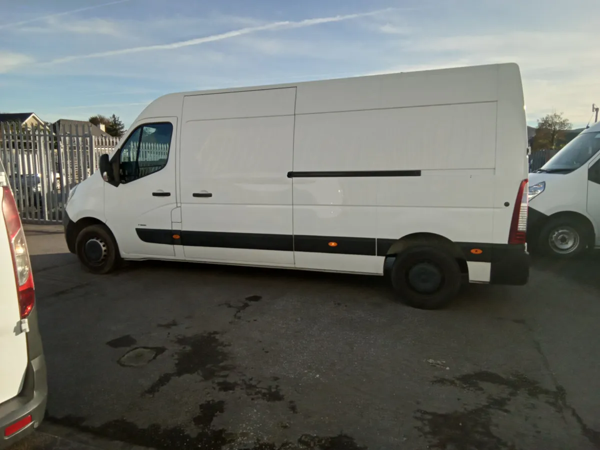 Opel Movano 2021 CVRT 03/26 - Image 4