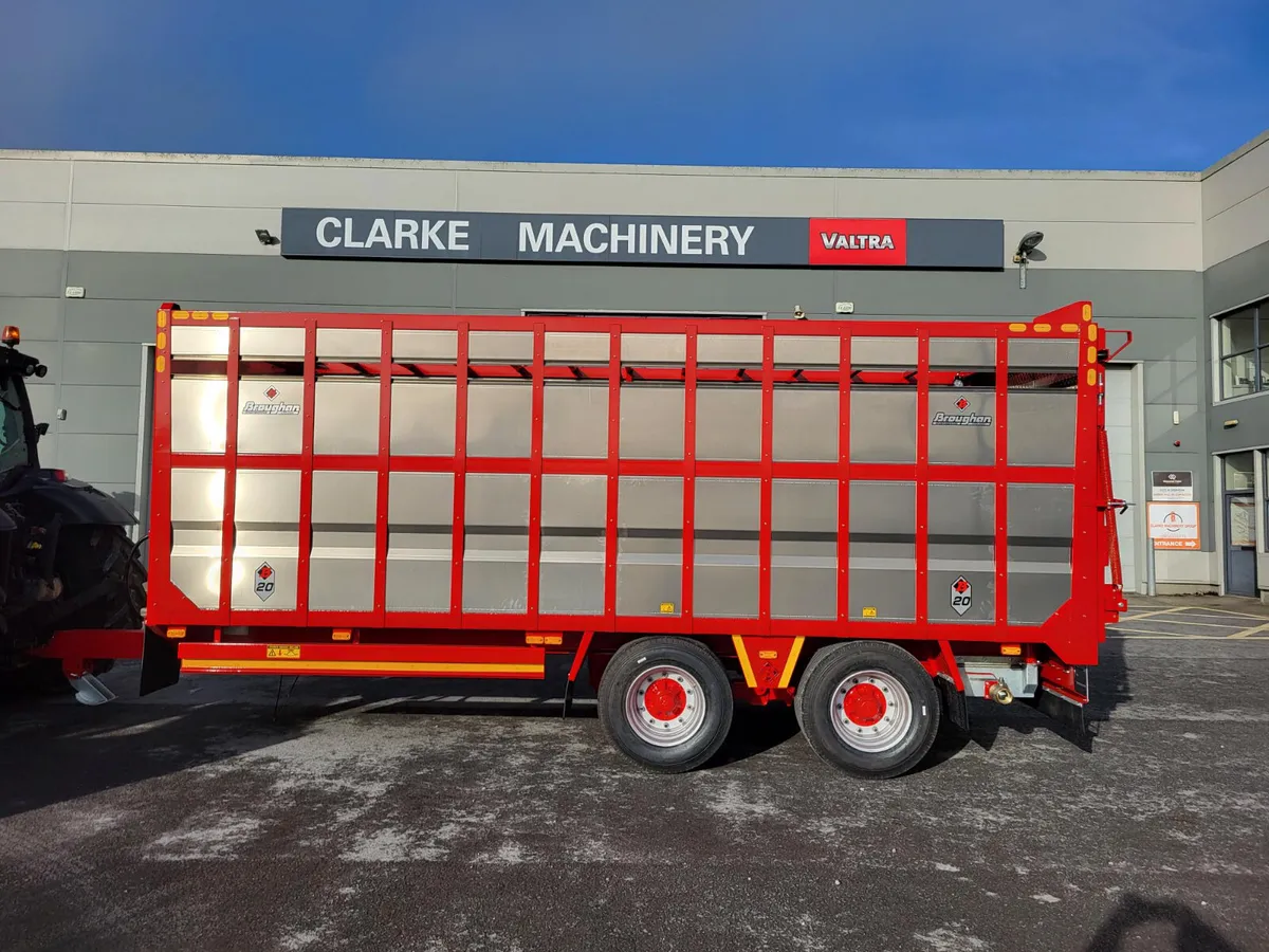Broughan 20FT Cattle Trailer- Stock Special - Image 2