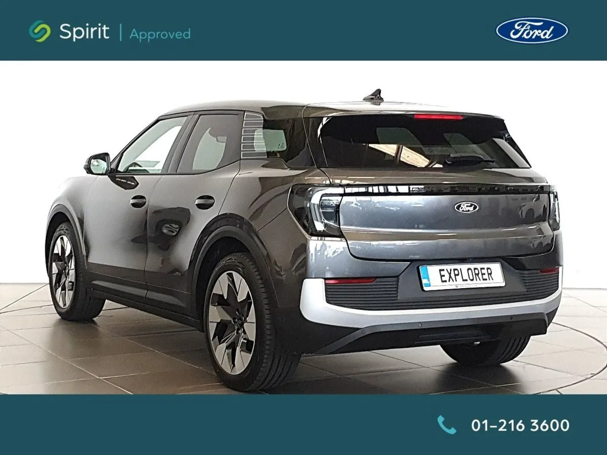 Ford Explorer Select Extended Range  Call Patrick - Image 4
