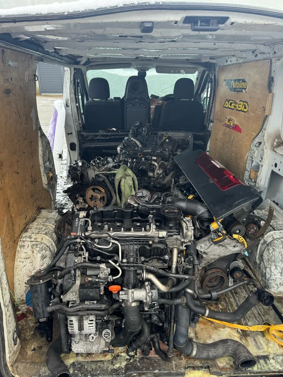 Engains 2 liter Renault  Trafic  2023  all types - Image 3