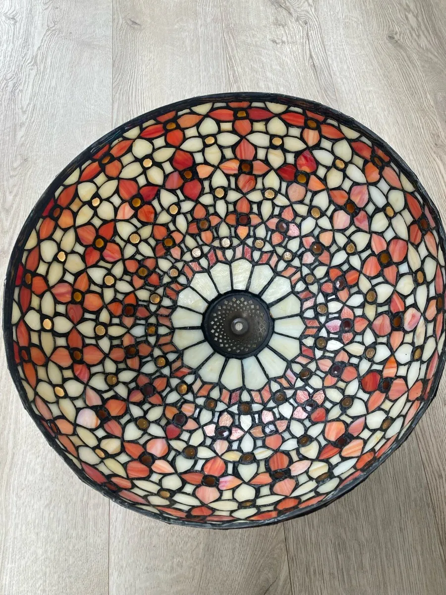Tiffany lightshade - Image 4