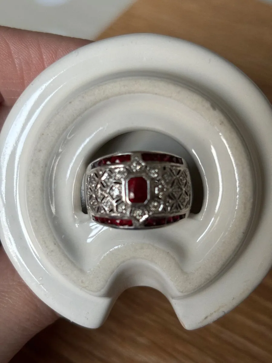 Diamond and ruby ring - Image 2