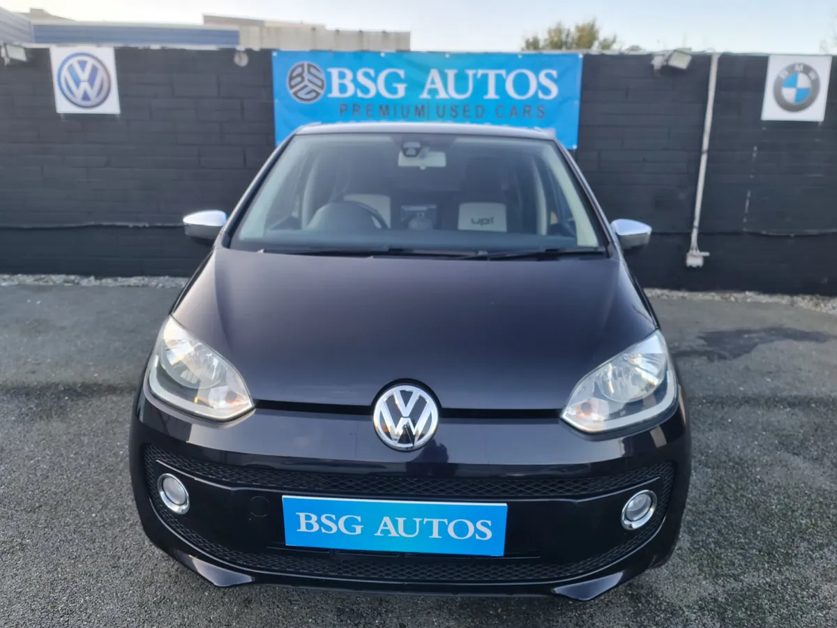 2014 VOLKSWAGEN UP 1.0 PETROL AUTOMATIC - Image 3