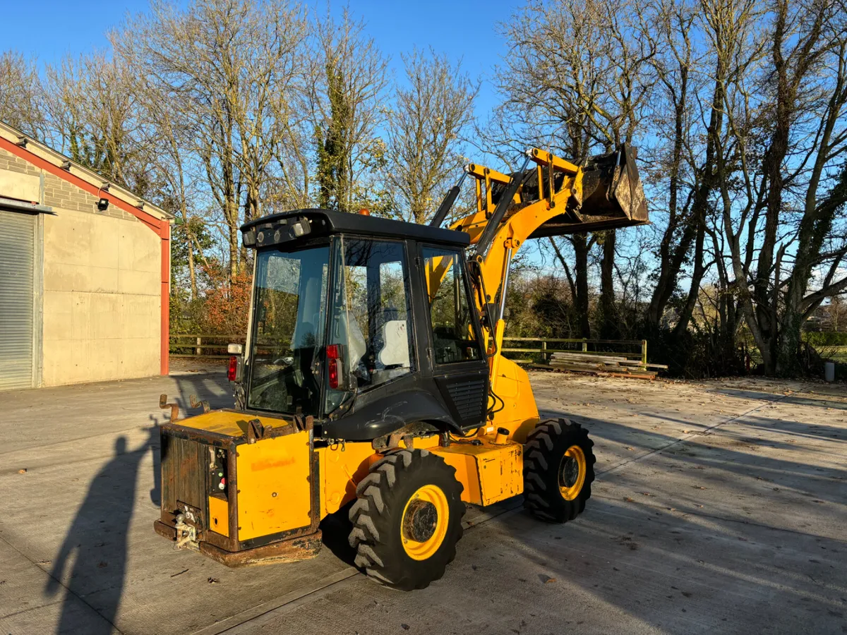 JCB 2CX Loader - Image 3