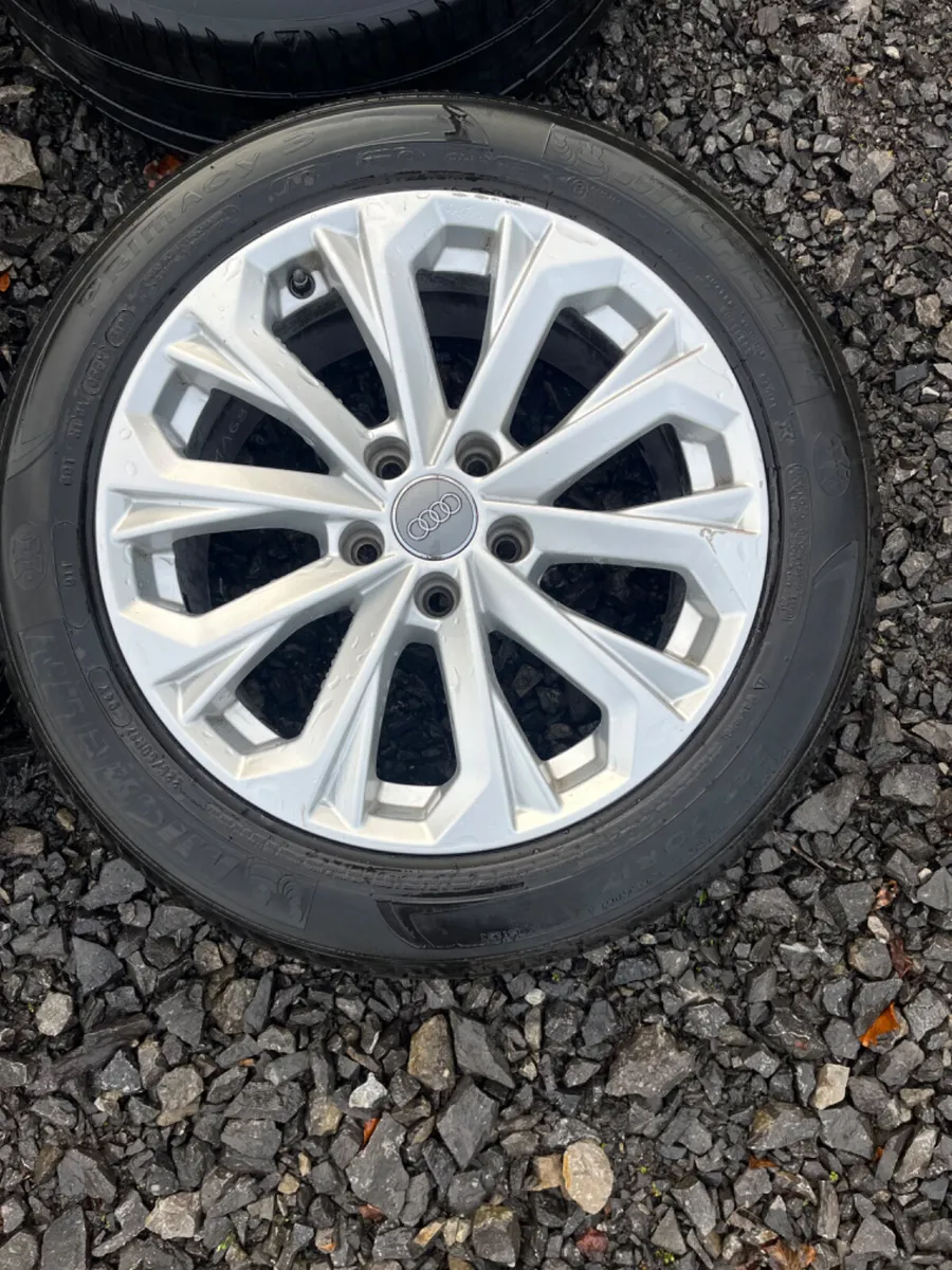 17inch Audi A4 alloy wheels - Image 1